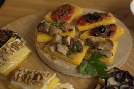 Polenta crostini in air fryer