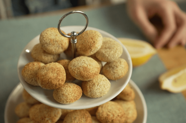 Coconut cookies in air fryer