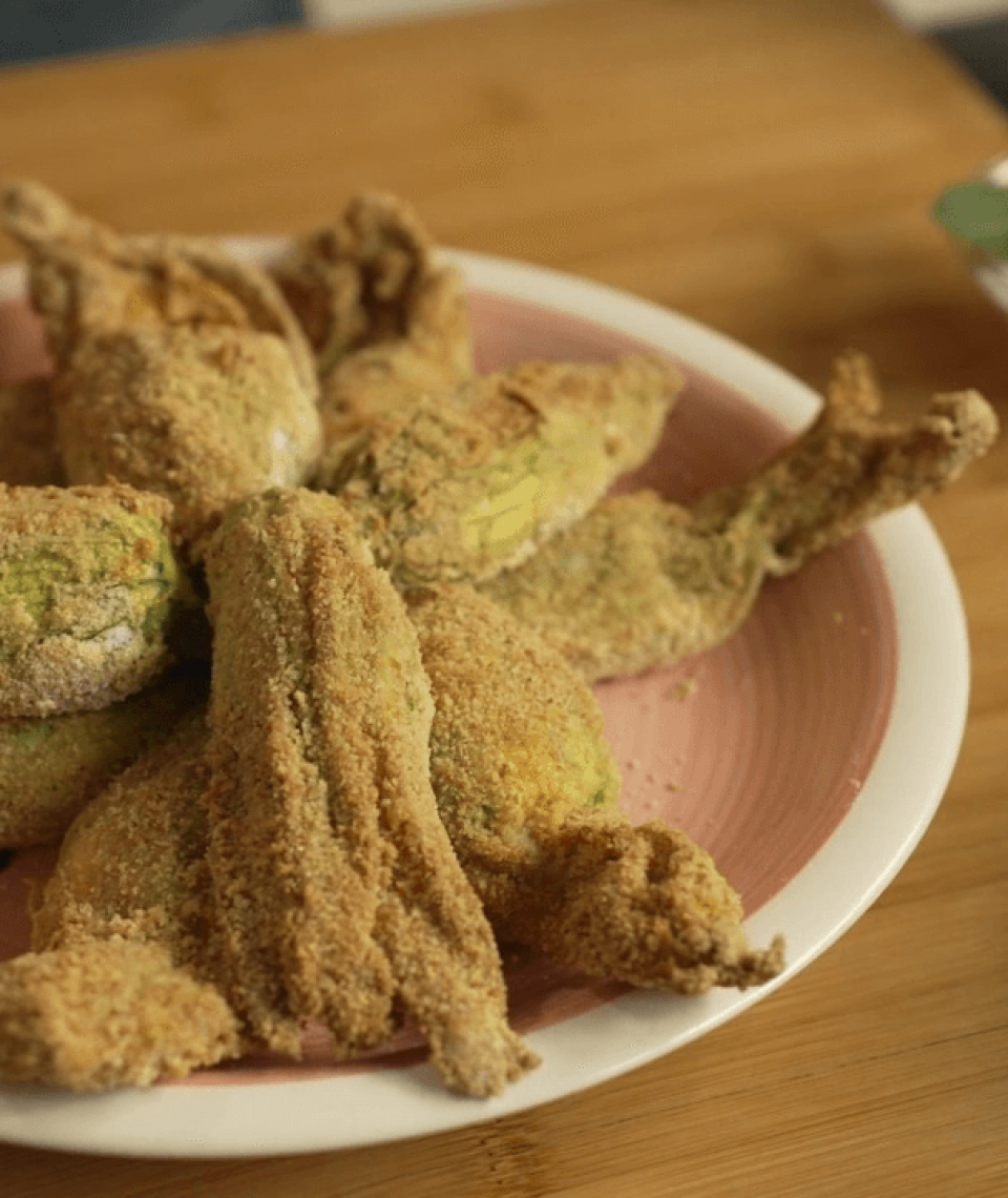 Stuffed squash blossoms in air fryer