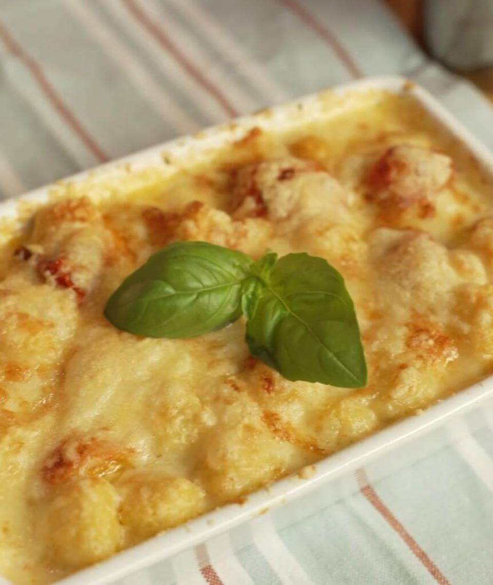 Sorrento-style gnocchi with confit cherry tomatoes in air fryer