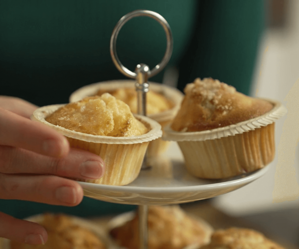 Apple muffins in air fryer