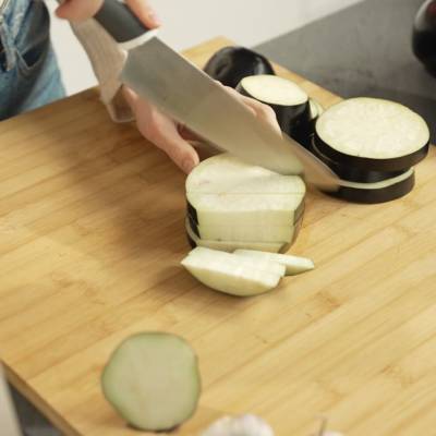 Cut and arrange the aubergines